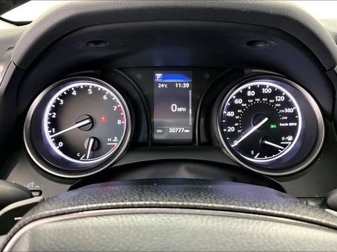 Used 2024 Toyota Camry SE FWD image 13