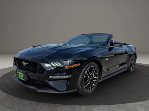 Used 2019 Ford Mustang GT Premium RWD image 3