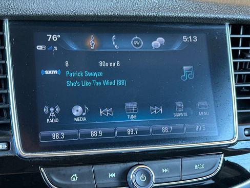 Used 2021 Buick Encore Preferred FWD image 17