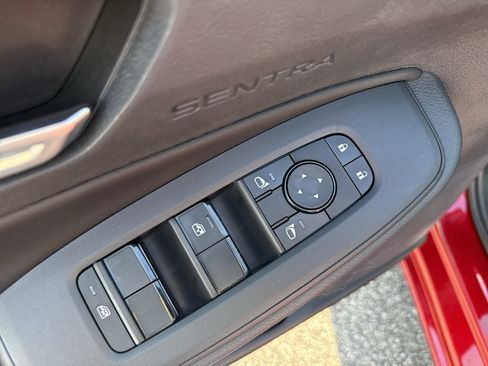 New 2027 Nissan Sentra SV FWD image 11