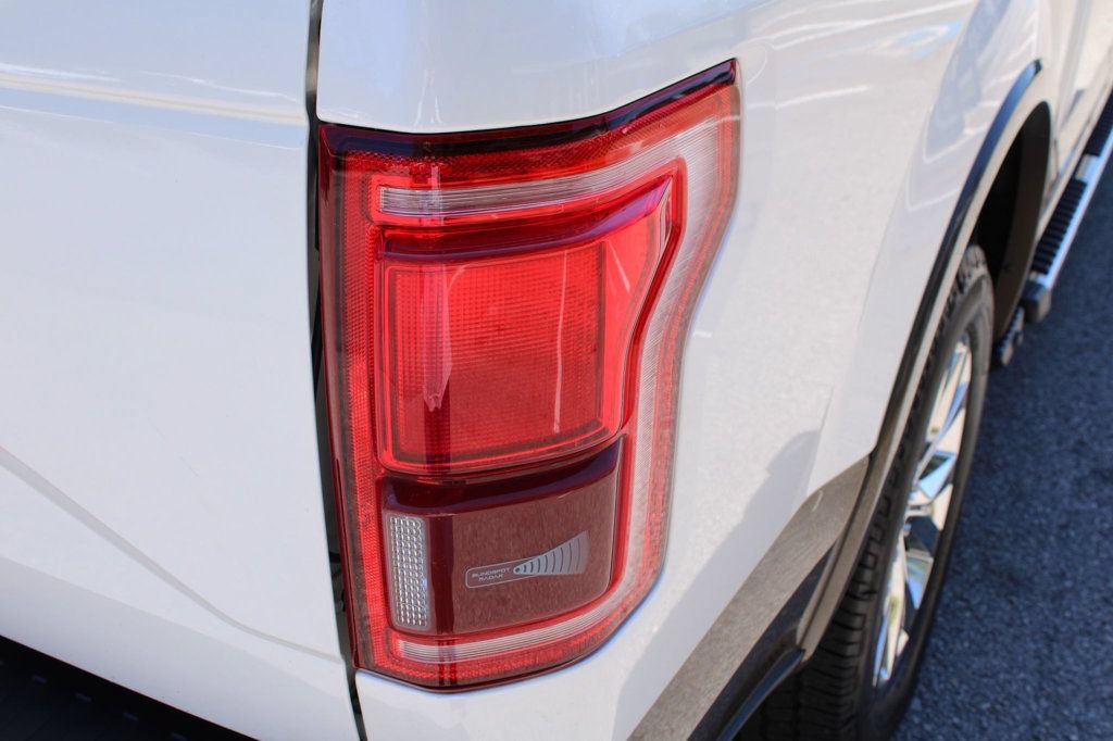 Used 2016 Ford F150 Lariat w/ Equipment Group 502A Luxury RWD image 10