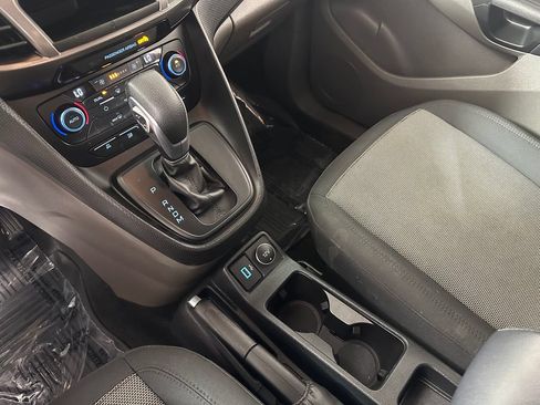 Used 2020 Ford Transit Connect XL FWD image 30