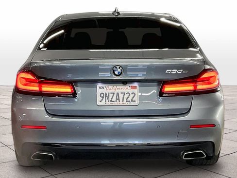 Used 2021 BMW 530e w/ Convenience Package image 7
