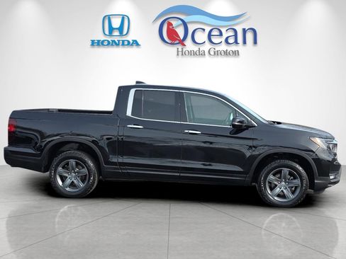 Used 2023 Honda Ridgeline RTL-E image 2