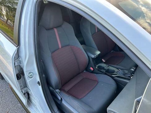 Used 2024 Toyota Corolla SE image 15