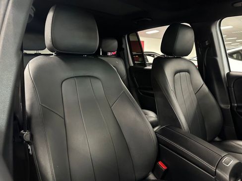 Used 2022 Mercedes-Benz GLB 250 image 29