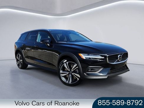 New 2026 Volvo V60 B5 Cross Country Plus w/ Protection Package Premier AWD/4WD image 1