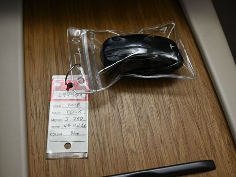 Used 2018 Tesla Model S 75D image 34