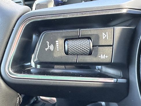 New 2026 Porsche Macan S image 26