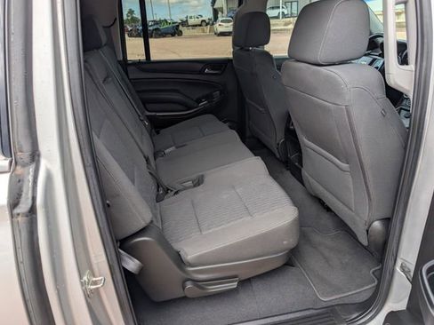 Used 2020 Chevrolet Suburban LS w/ Skid Plate Package AWD/4WD image 32