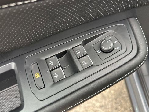 New 2026 Volkswagen Atlas SEL Premium R-Line AWD/4WD image 11