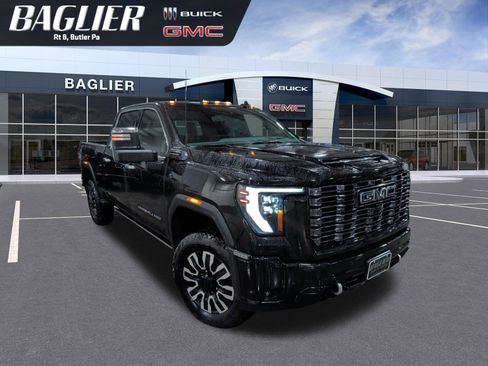 Used 2025 GMC Sierra 2500 Denali Ultimate image 1
