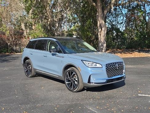 Used 2025 Lincoln Corsair Reserve w/ Equipment Group 202A image 14