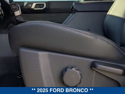 New 2025 Ford Bronco Badlands AWD/4WD image 54