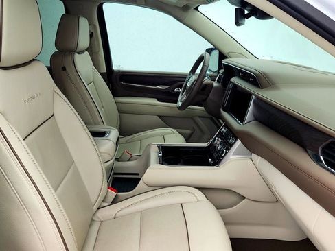 Used 2023 GMC Yukon Denali image 24