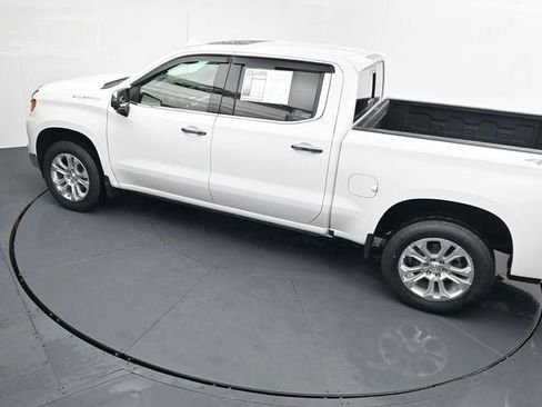 Used 2024 Chevrolet Silverado 1500 LTZ w/ LTZ Convenience Package II AWD/4WD image 26