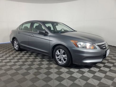 Used 2012 Honda Accord SE image 2
