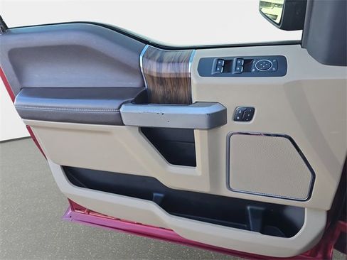 Used 2019 Ford F150 Lariat w/ Equipment Group 501A Mid image 28