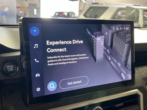 Used 2024 Toyota Tacoma Limited w/ Limited Package (LT) image 17