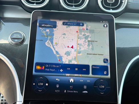 Used 2025 Mercedes-Benz CLE 300 4MATIC Cabriolet image 33