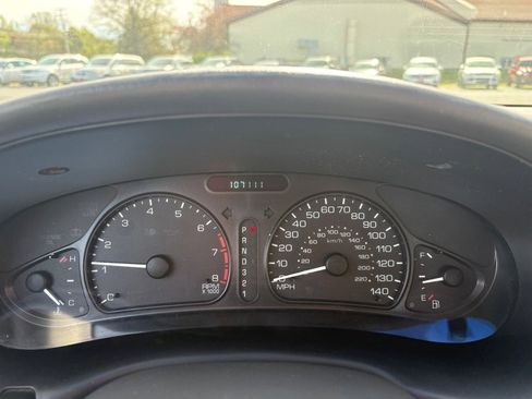 Used 2002 Oldsmobile Intrigue GL w/ Premium Leather Pkg FWD image 14