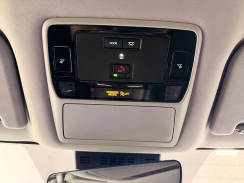 Used 2024 Toyota Grand Highlander AWD Hybrid image 42