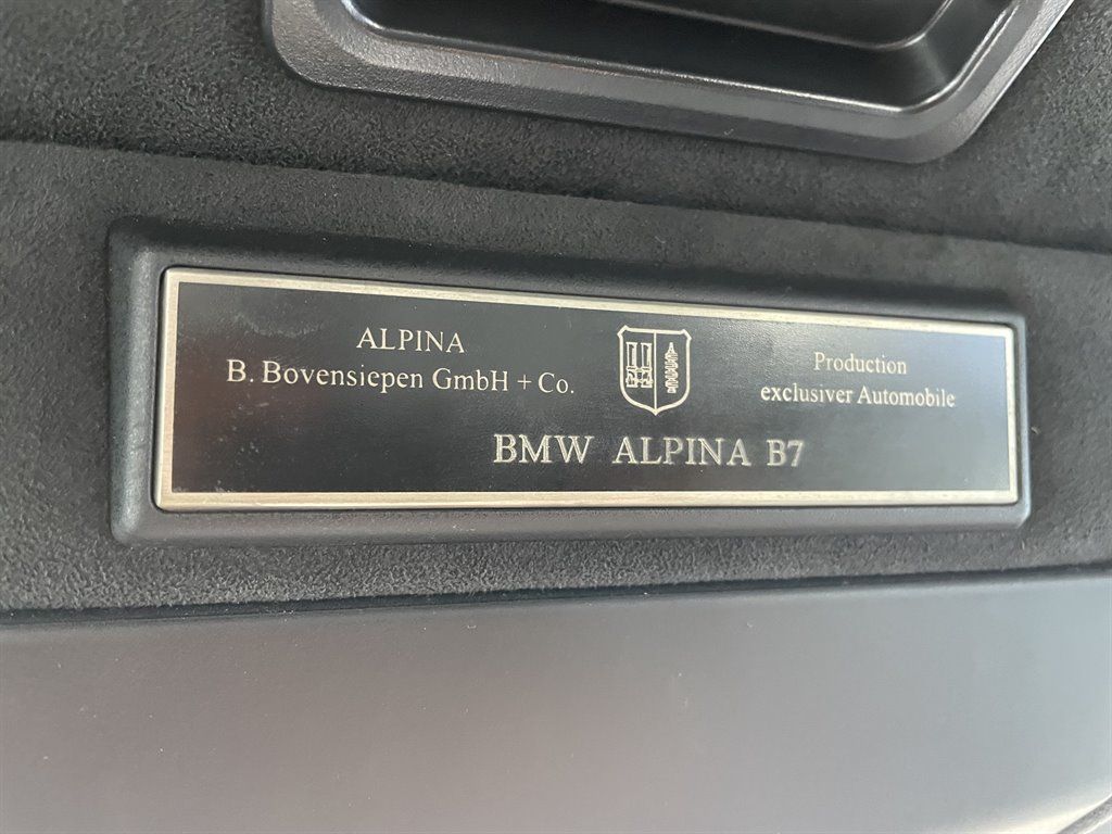 Used 2007 BMW 750i RWD image 34