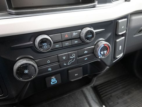 New 2025 Ford F550 2WD Regular Cab Super Duty image 17