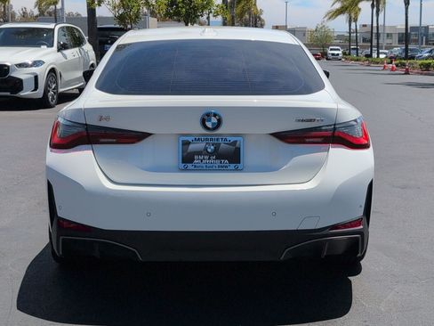 Used 2023 BMW i4 eDrive35 RWD image 9