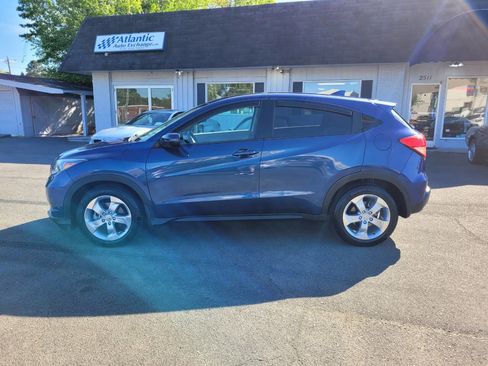 Used 2016 Honda HR-V EX image 6