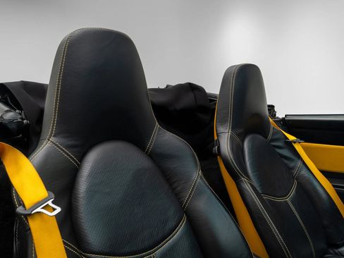 Used 1995 Porsche 911 Cabriolet image 19