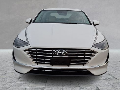 Certified 2022 Hyundai Sonata SEL w/ Cargo Package FWD image 2