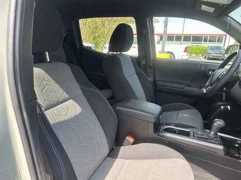 Certified 2023 Toyota Tacoma TRD Sport w/ Technology Package AWD/4WD image 27