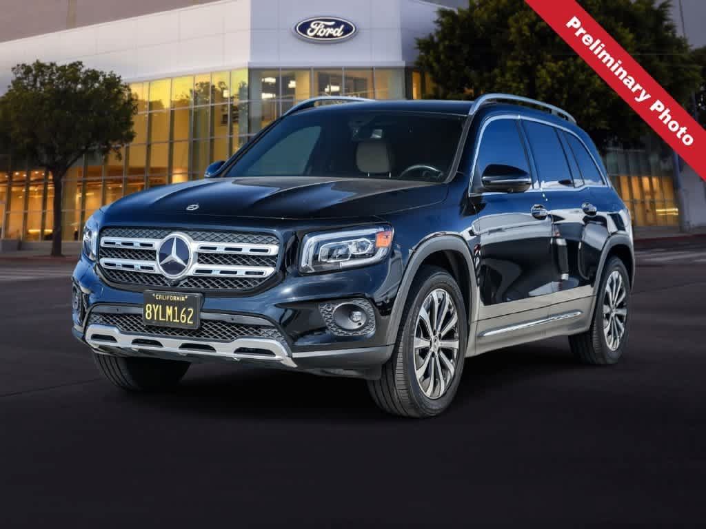 Used 2022 Mercedes-Benz GLB 250 image 1