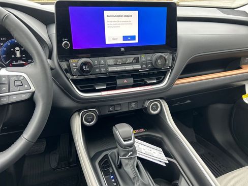 New 2026 Toyota Grand Highlander Limited image 11