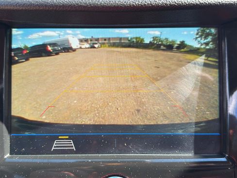 Used 2019 Chevrolet Trax LT w/ LT Convenience Package AWD/4WD image 30
