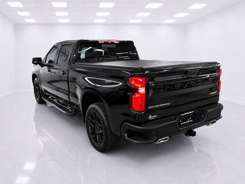 Used 2024 Chevrolet Silverado 1500 RST w/ Convenience Package II AWD/4WD image 4