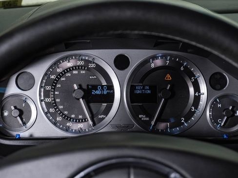 Used 2007 Aston Martin V8 Vantage Coupe RWD image 26