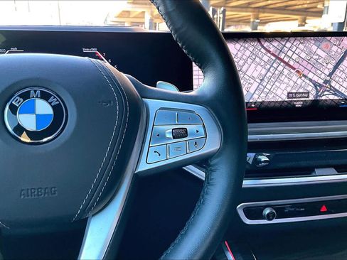 Used 2023 BMW X7 xDrive40i w/ Executive Package image 24