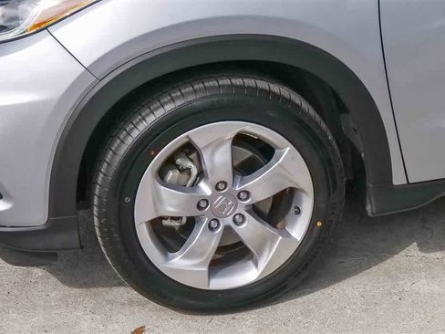 Used 2022 Honda HR-V LX image 5