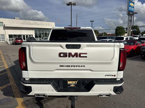Used 2022 GMC Sierra 1500 AT4 w/ AT4 Premium Package image 7