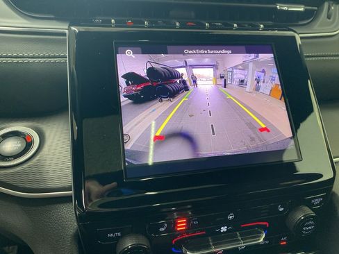 New 2025 Jeep Grand Cherokee Laredo X w/ Luxury Tech Group I image 30