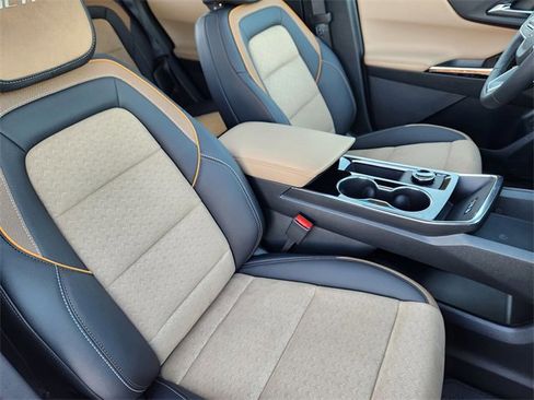 New 2026 Chevrolet Equinox ACTIV w/ Convenience Package III image 11