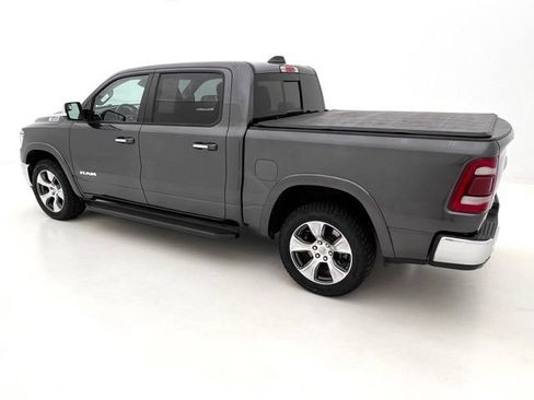Used 2022 RAM 1500 Laramie AWD/4WD image 10