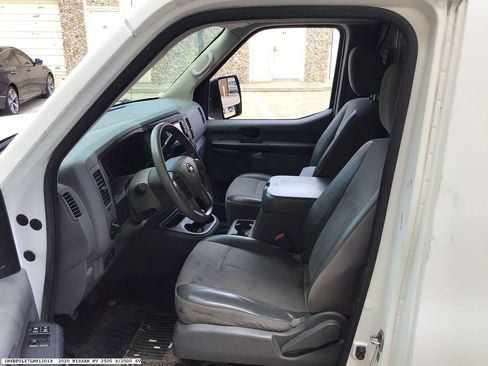 Used 2020 Nissan NV 2500 SV w/ Navigation Package RWD image 12