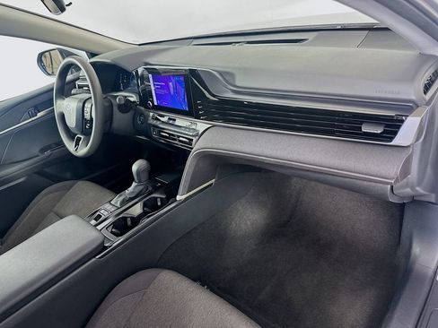 Certified 2025 Toyota Camry LE FWD image 29