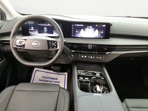 New 2025 Nissan Murano SV image 9