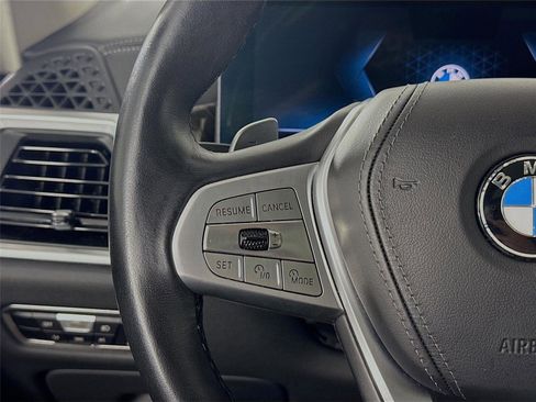 Used 2023 BMW X7 xDrive40i image 17