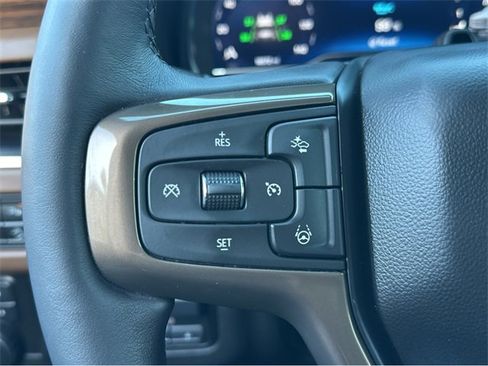 Certified 2024 Chevrolet Tahoe High Country w/ Advanced Technology Package image 28