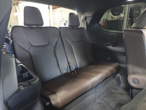 Used 2025 Lexus TX 350 AWD w/ Technology Package image 12